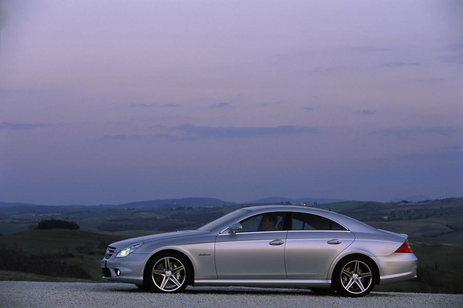  Mercedes-Benz CLS63 AMG 2007 года  (фото 31 из 76)